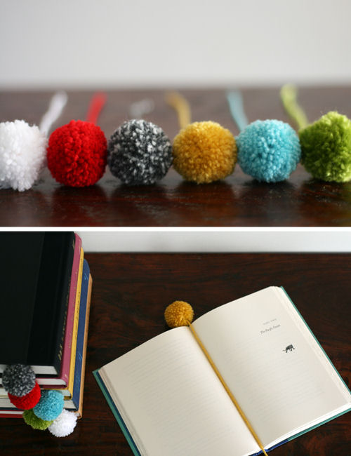 yarn-ball-pom-pom-bookmark-2